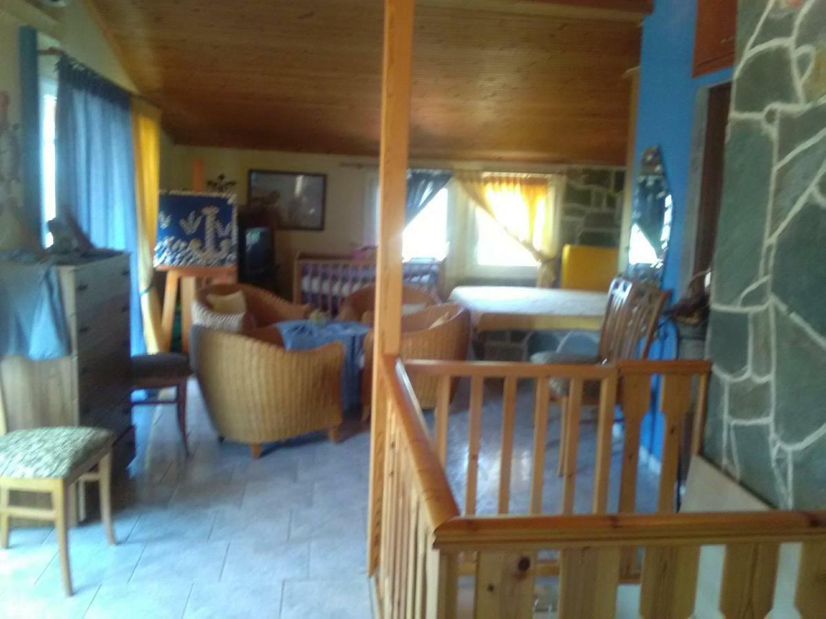ניאה פלאגיה Villa Julia מראה חיצוני תמונה